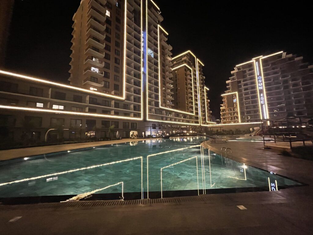 Riverside Life Residence
