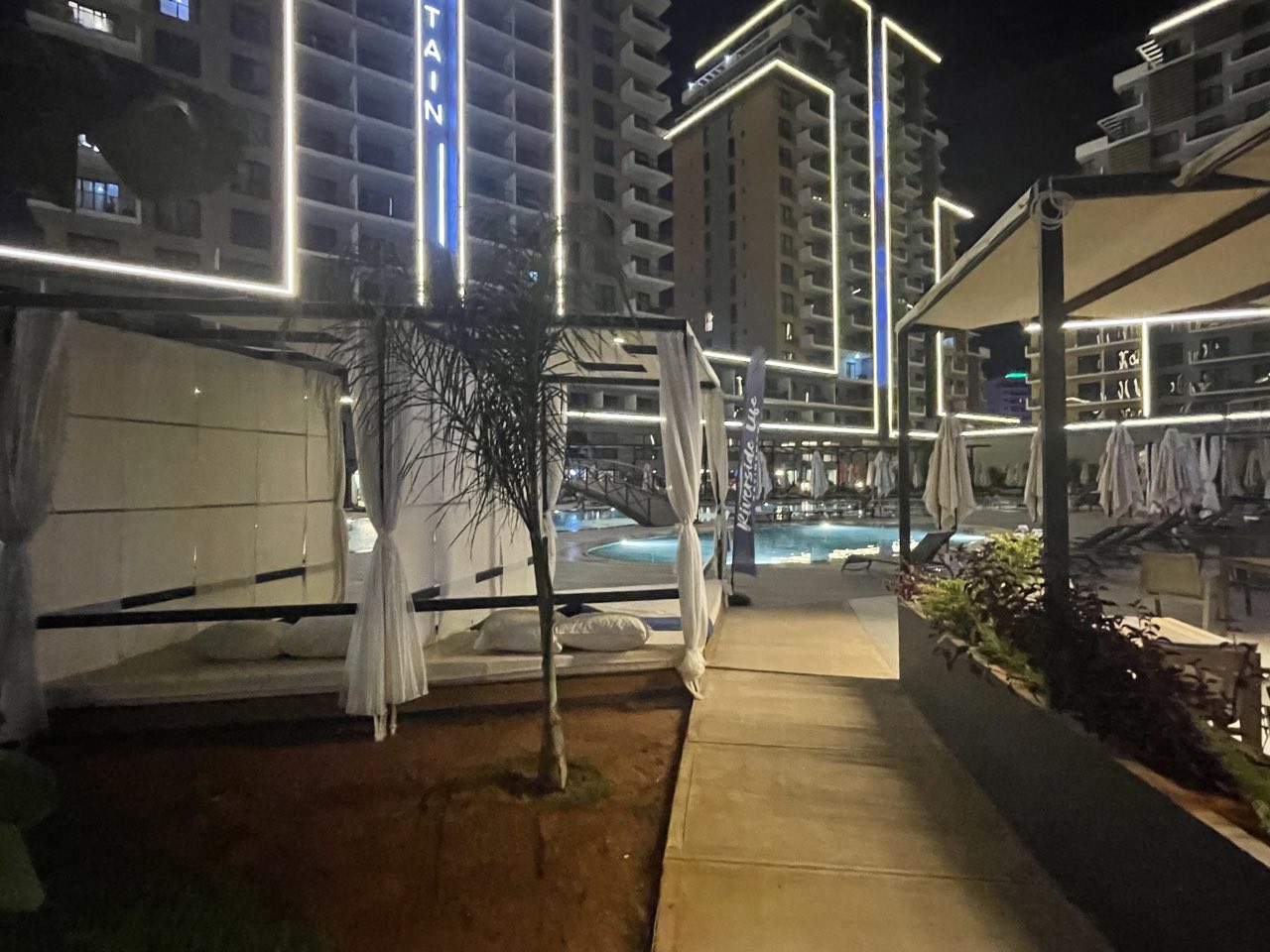 Sports-Bar & Wine House